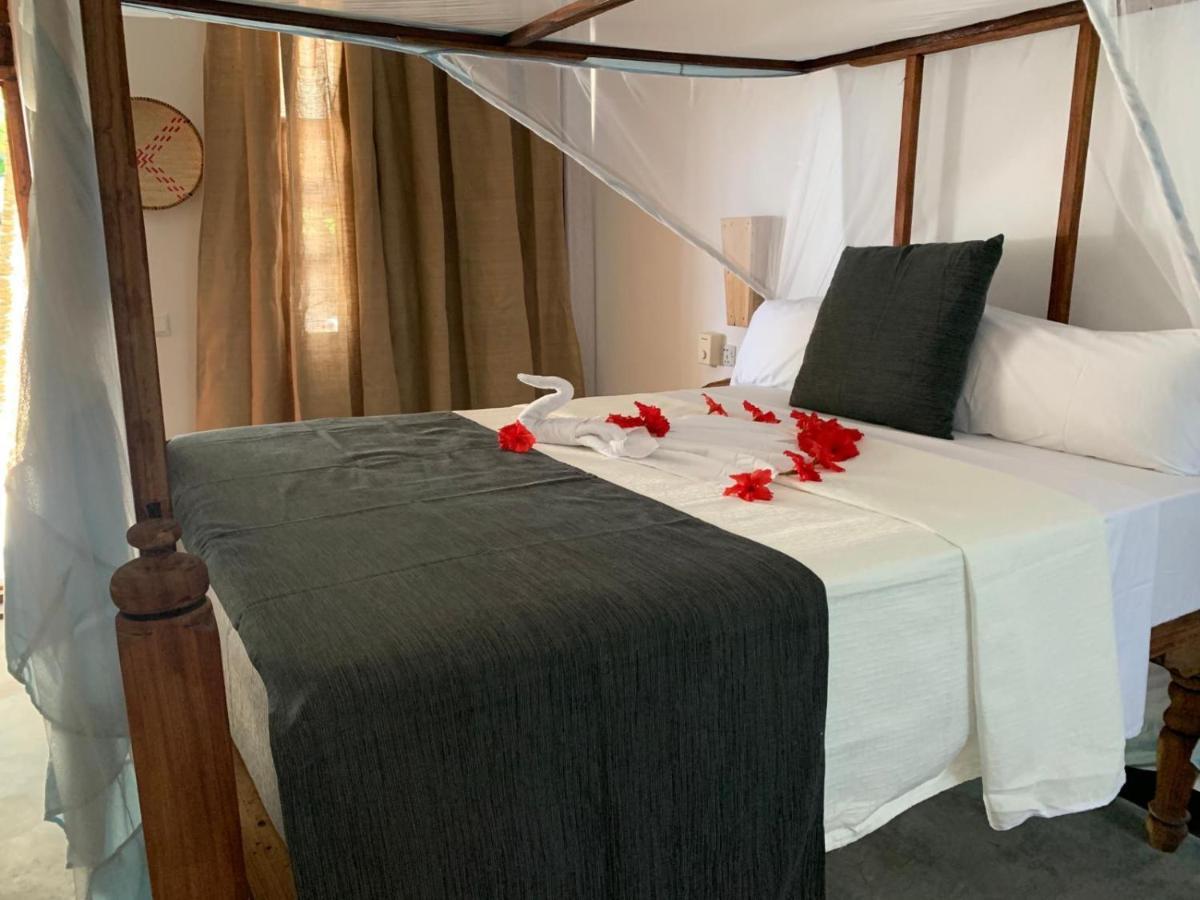 Makunduchi Nest Style Beach Hotel Zanzibar מראה חיצוני תמונה