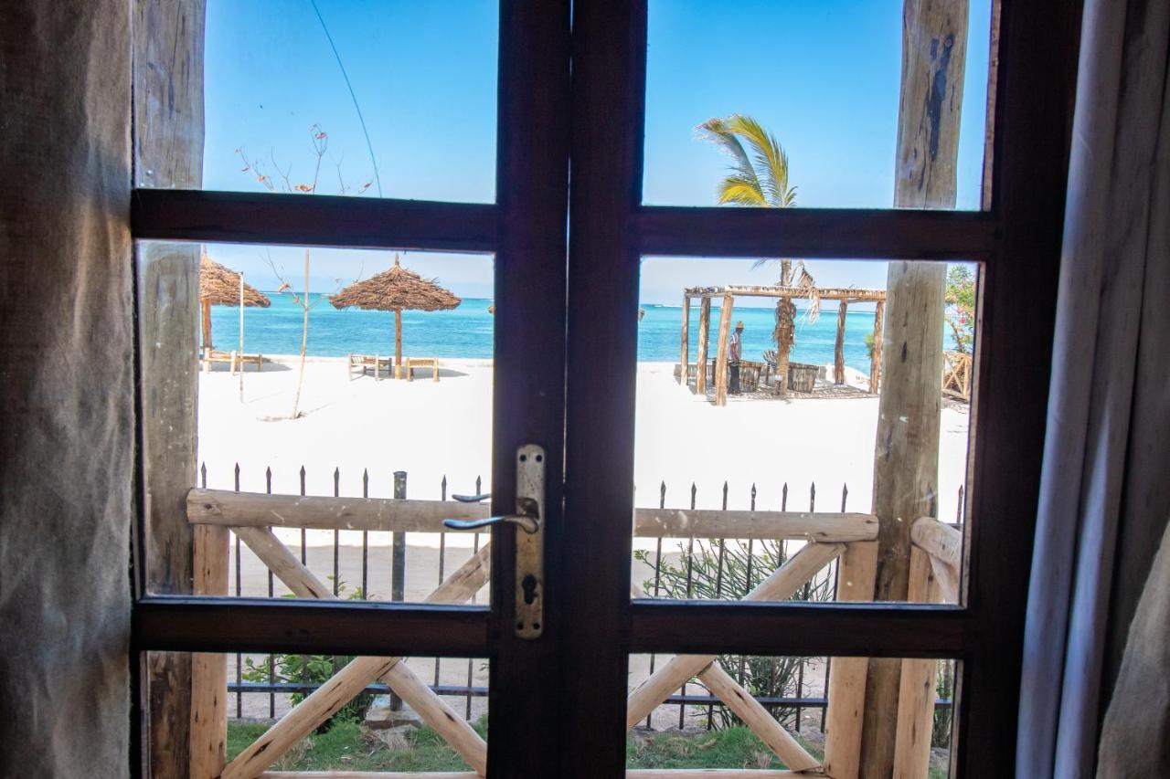 Makunduchi Nest Style Beach Hotel Zanzibar מראה חיצוני תמונה