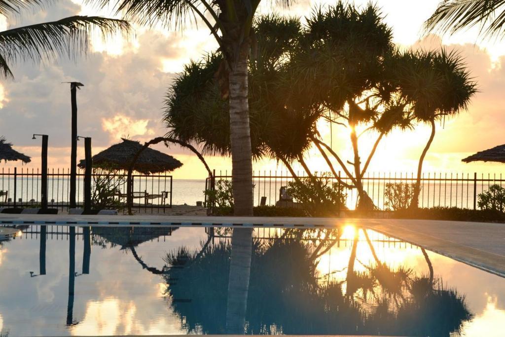 Makunduchi Nest Style Beach Hotel Zanzibar מראה חיצוני תמונה
